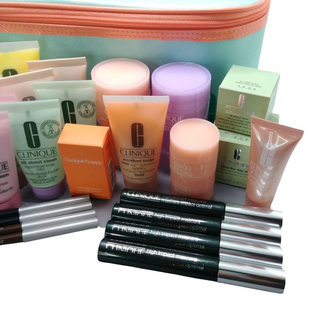 CLINIQUE Makeup and Skincare Bundle 35+ Items Including 2 Makeup Bags - Picture 4 of 15